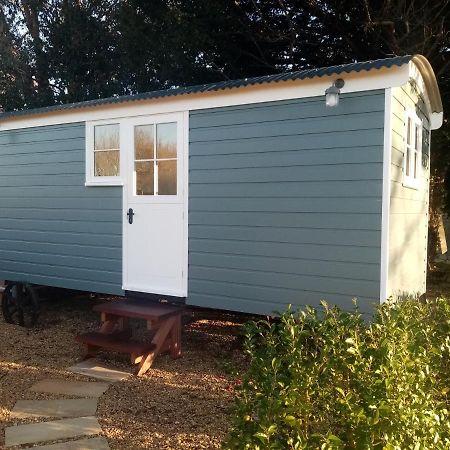 Yew Tree View Luxury Shepherd'S Hut Стерминстер-Ньютон Экстерьер фото